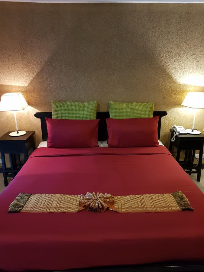 Siam Piman Hotel Bangkok Esterno foto