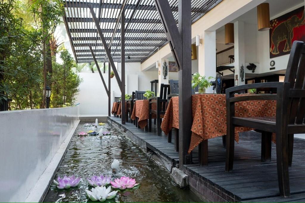 Siam Piman Hotel Bangkok Esterno foto